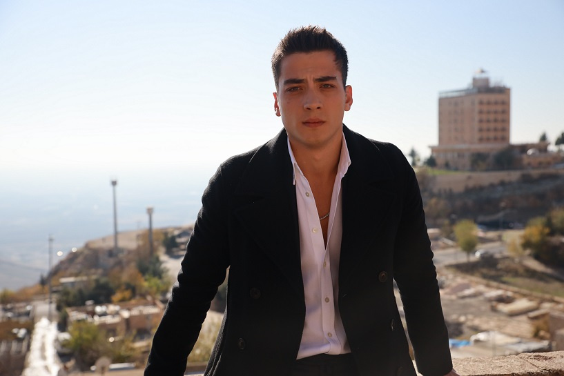 atakan-ozkaya-001.jpg
