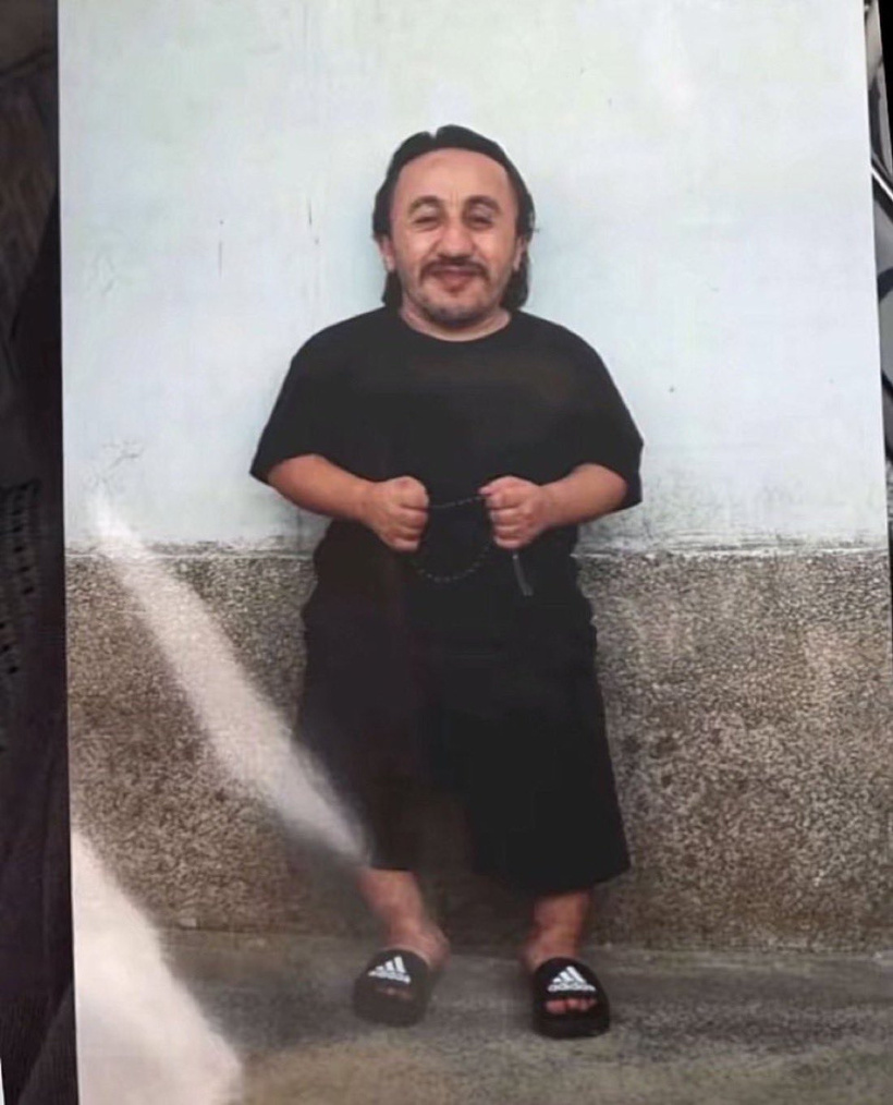 "Rıdvan Abi" cezaevinden poz verdi - Resim : 1