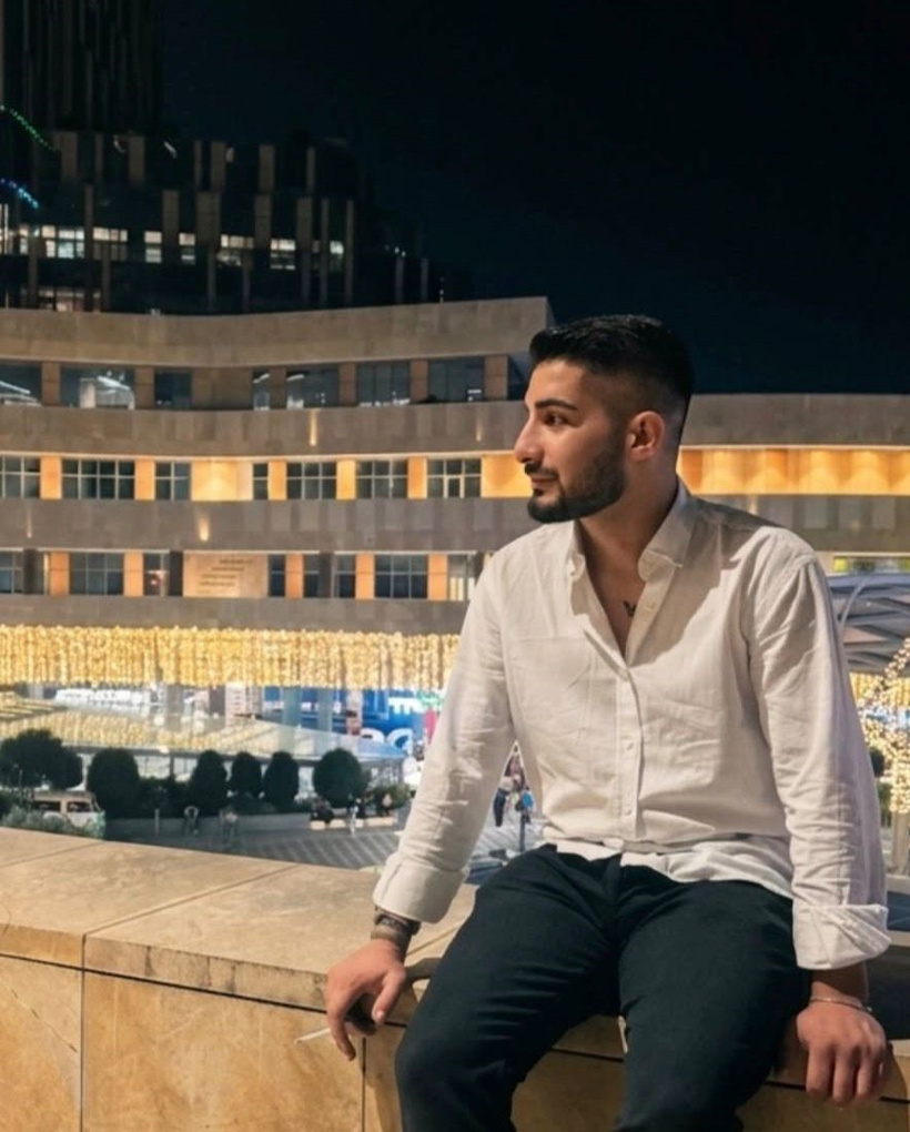 Nişanlısının gözleri önünde bıçaklanarak öldürüldü! Dehşet anları kamerada - Resim : 1
