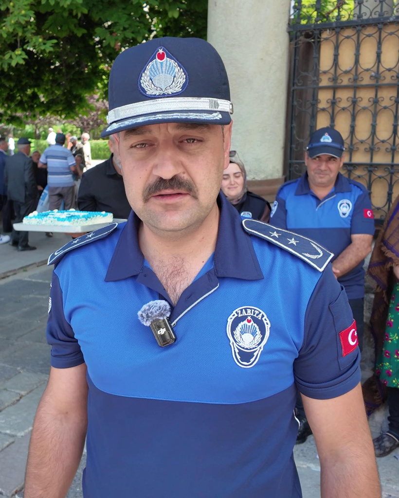 Dilenci kadın bir anda yüzünü açtı! Zabıtalar şaştı kaldı - Resim : 8