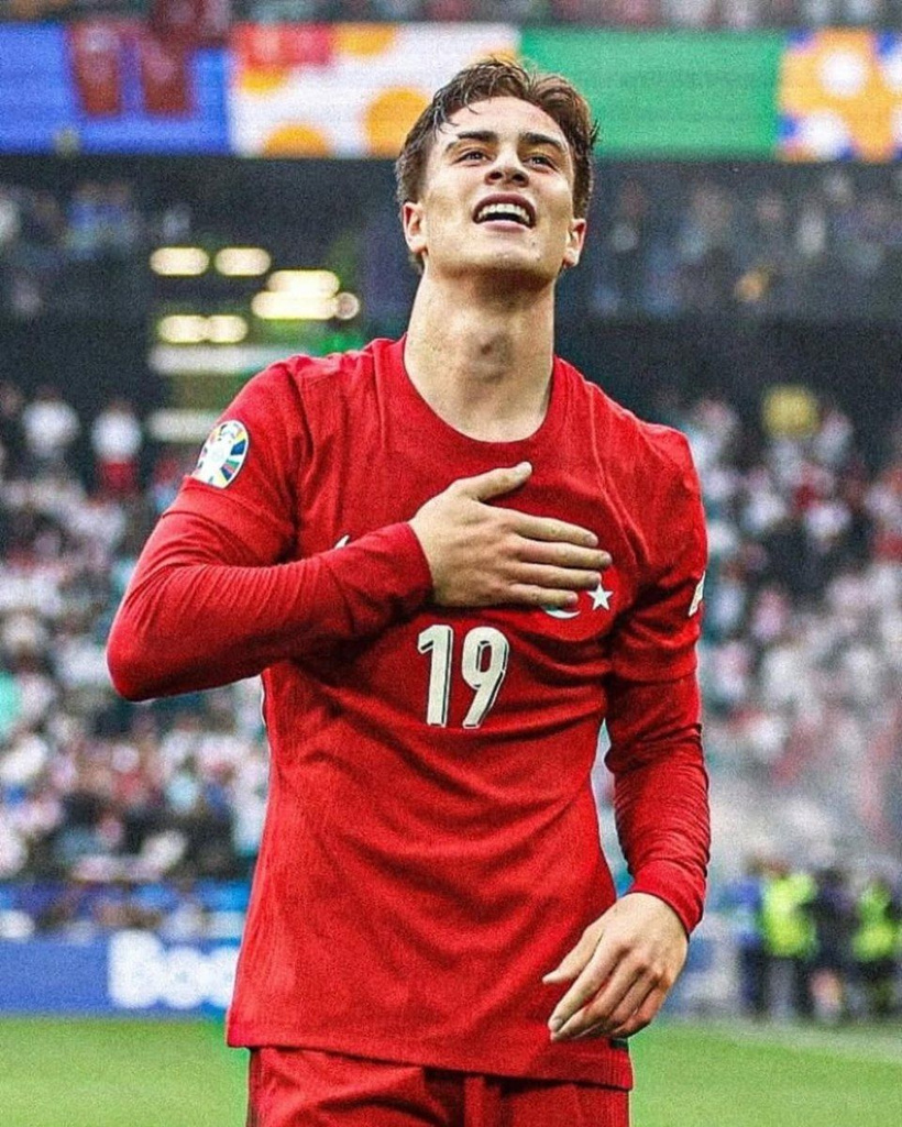 Türkiye Paraguay işte ilk 11: Montella değişiklikleri açıkladı - Fotoğraf: 9