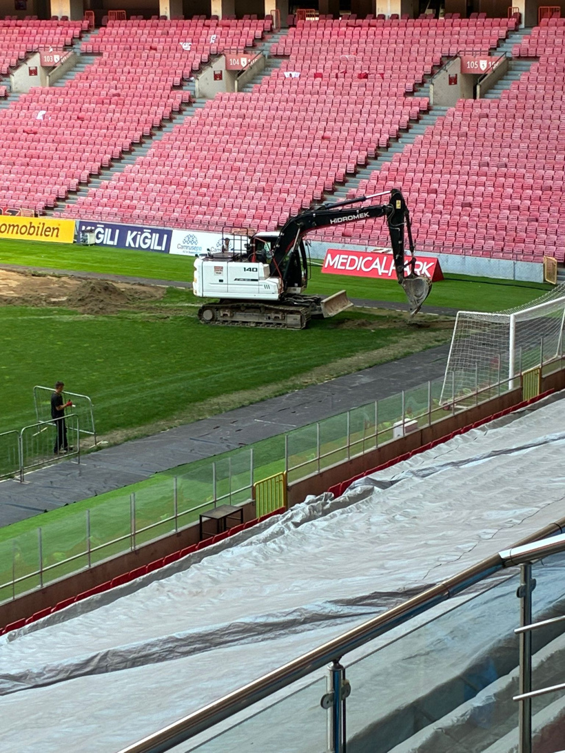 Süper Lig ekibinin stadı 35 cm kazılacak - Fotoğraf: 5