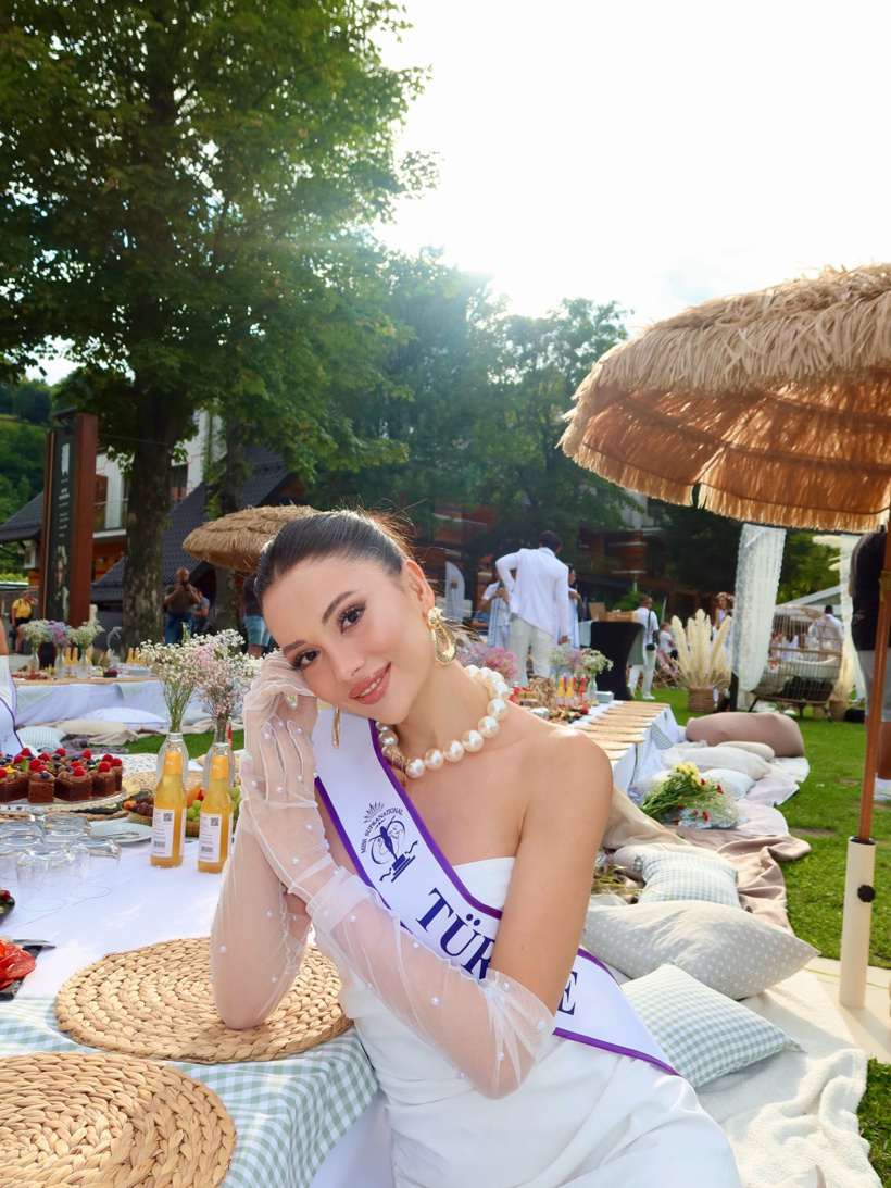 Miss Turkey güzeli İlayda Güvenç Avrupa birincisi oldu - Fotoğraf: 4