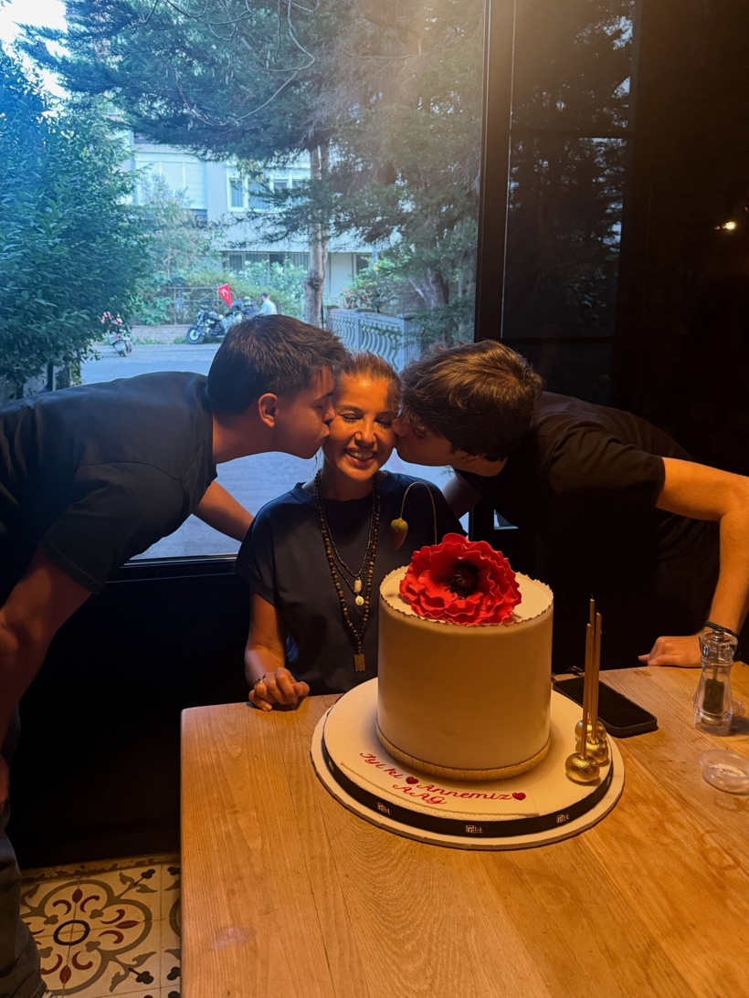 Gülben Ergen ilki yaşadı - Fotoğraf: 2