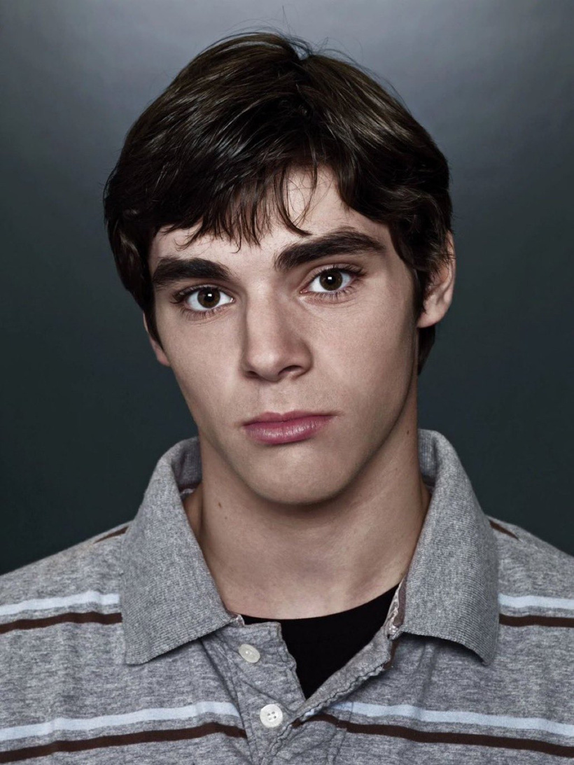 Breaking Bad'in yıldızı RJ Mitte hayatını kaybetti - Resim : 1