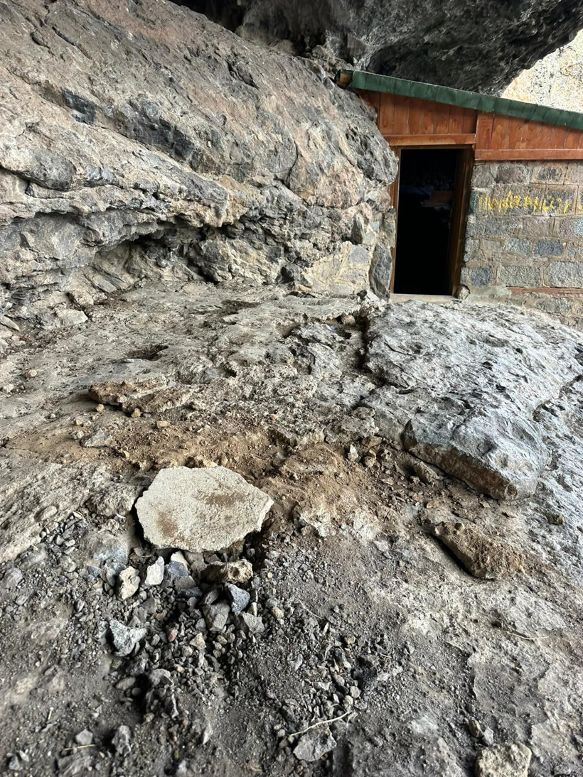 Düzgün Baba'da skandal kaçak kazı! 4 şüpheli gözaltında - Resim : 2