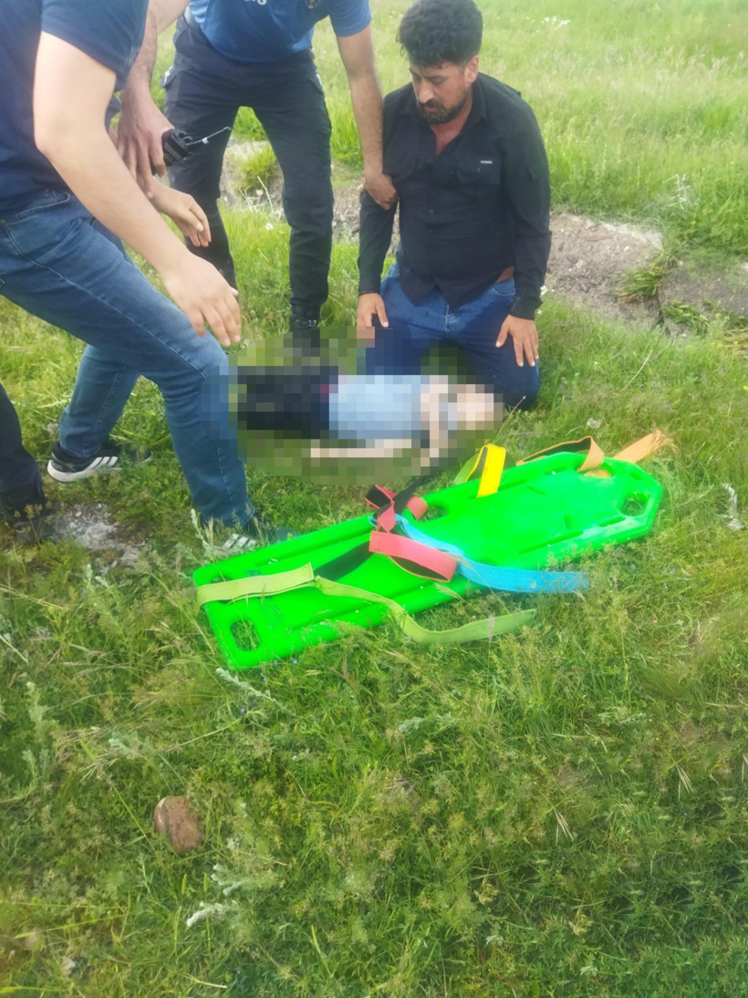 3 yaşındaki çocuk kanalda 1,5 kilometre sürüklendi: Kalp masajıyla hayata döndürüldü - Resim : 2