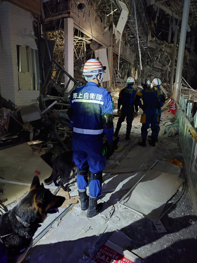 Japonya'daki depremde ölü sayısı 28'e yükseldi - Resim : 1