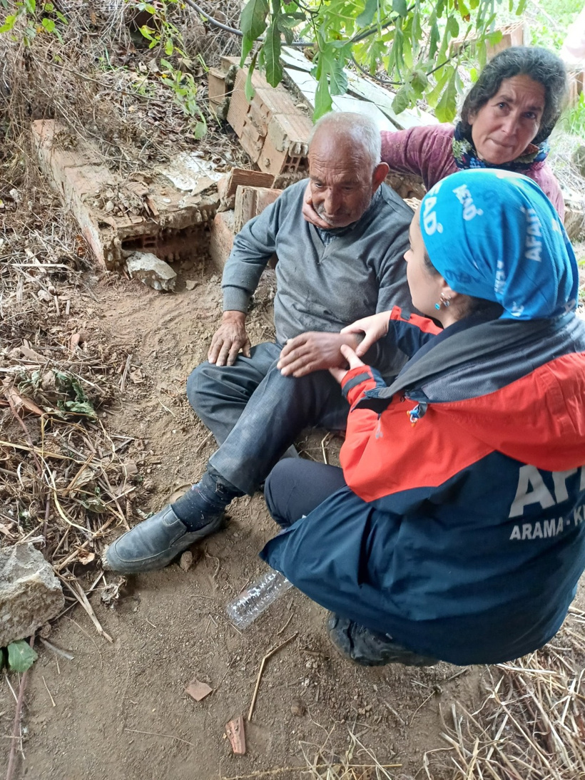aa-20251112-39690883-39690881-izmirde-kaybolan-alzheimer-hastasi-yasli-adam-bulundu.jpg