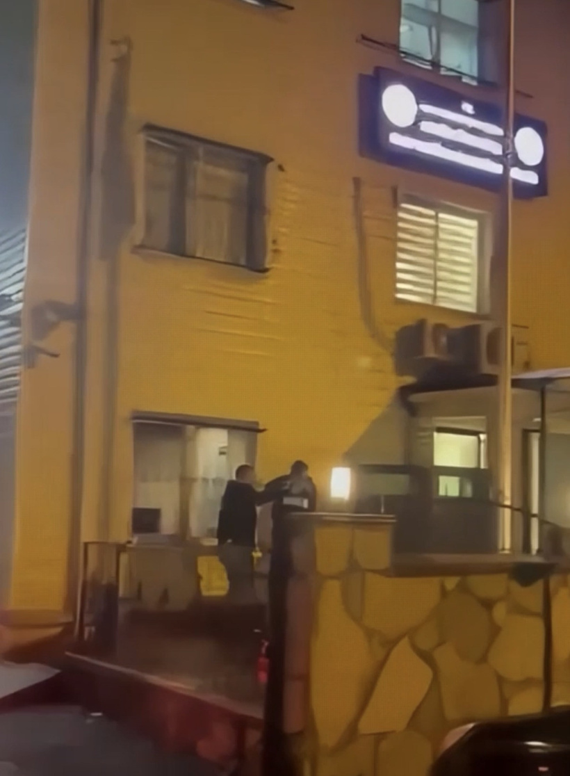 14 yaşındaki kalaşnikoflu çocuk 'talimat' almış: Bana 'Al sık' dediler sıktım - Resim : 5