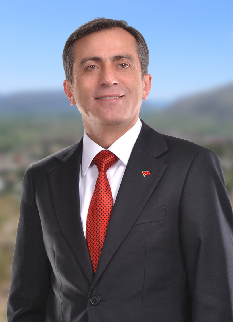 Son Dakika | CHP'li Tufanbeyli Belediye Başkanı hastaneye kaldırıldı - Resim : 1