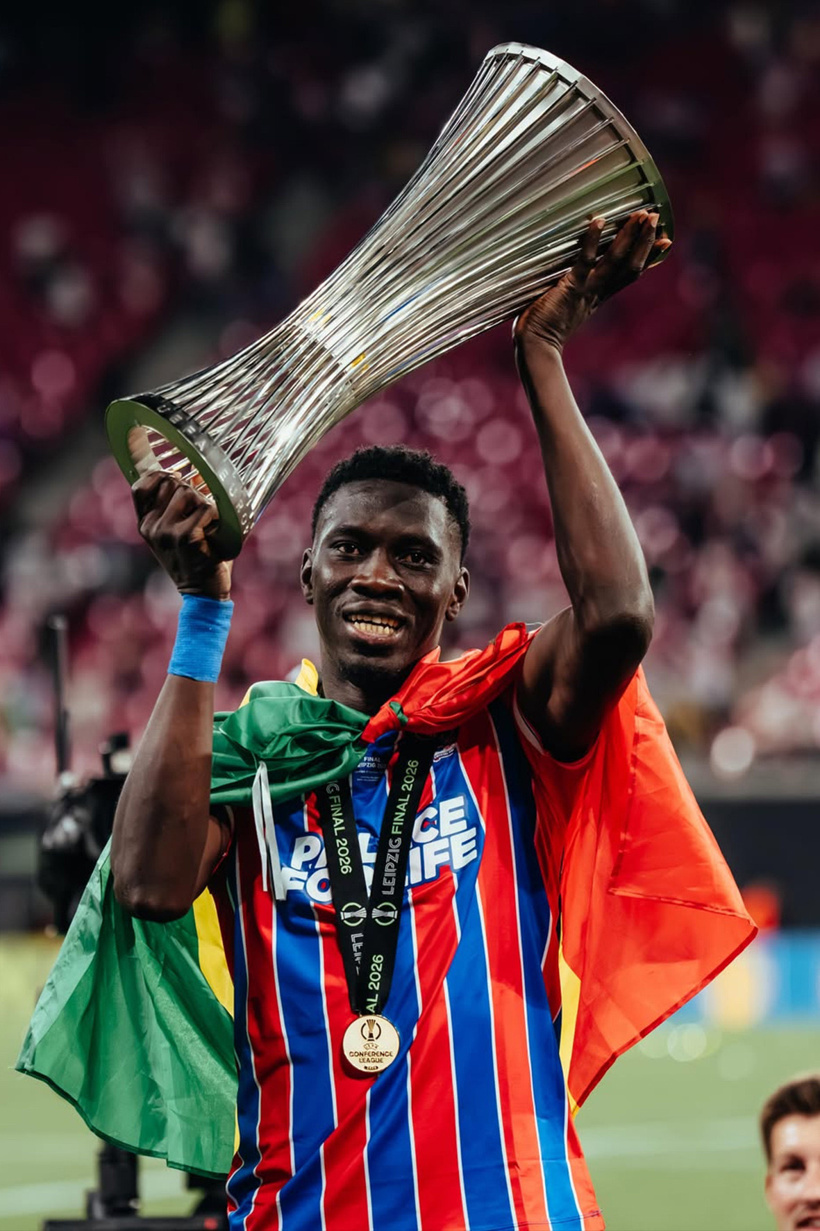 Rafael Leao olmadı: Fenerbahçe hemen anlaşmayı yaptı - Resim : 1