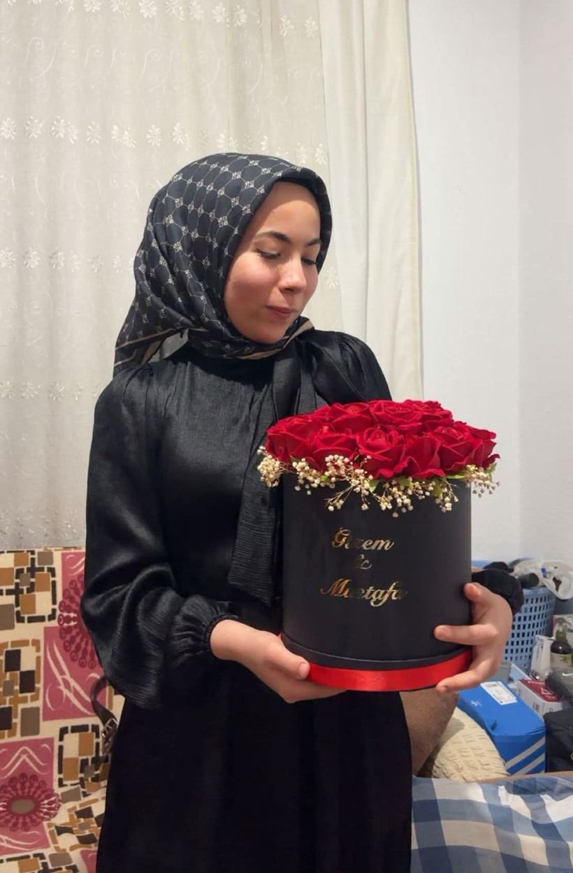 Gelinlik alacaklardı, kefenle döndüler: 2 gencin öldüğü kazada tahliyeye tepki - Resim : 3