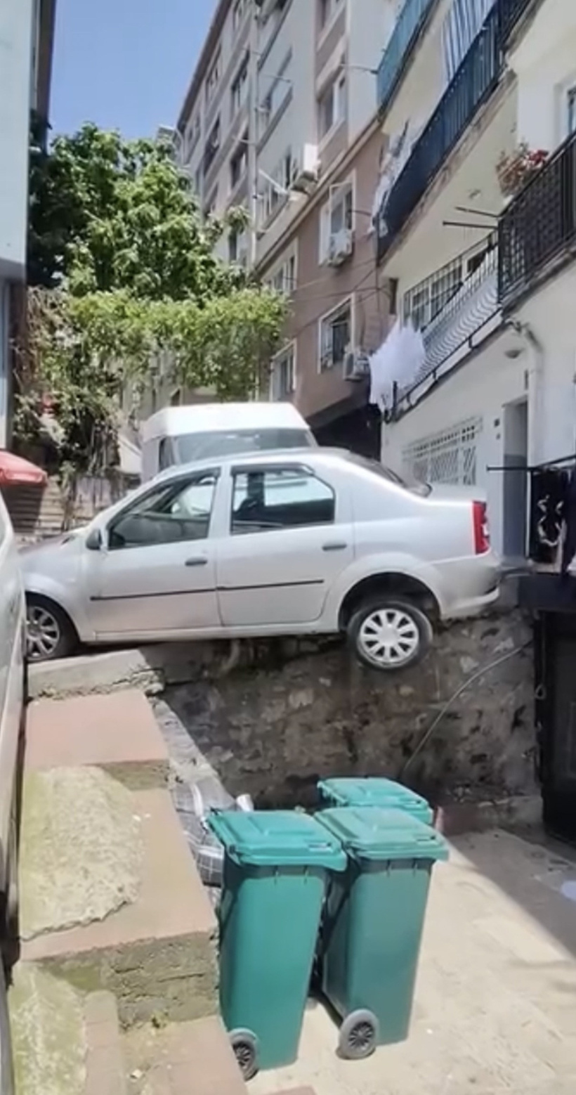 Aracı ikidir askıda kalan adam sonunda isyan etti: Daha önce de aynısını yaşadım - Resim : 5