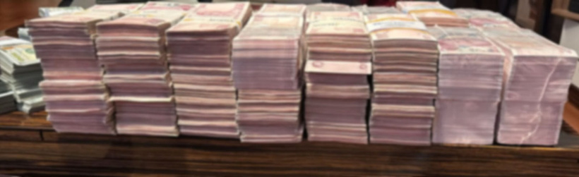 Son Dakika | Esenyurt kayyumunun sağ kolunun evinden servet çıktı! Kız kardeşine 212 milyon göndermiş - Resim : 2