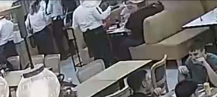 2 yaşındaki Mercan kızgın yağ ile yanmıştı: Korkunç anların görüntüleri ortaya çıktı - Resim : 2