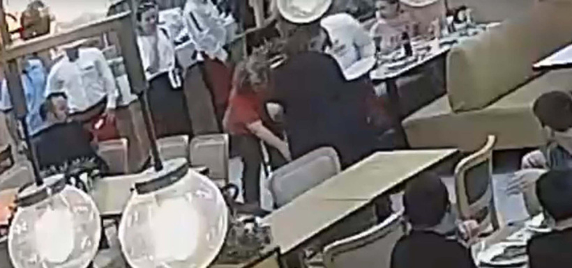 2 yaşındaki Mercan kızgın yağ ile yanmıştı: Korkunç anların görüntüleri ortaya çıktı - Resim : 3