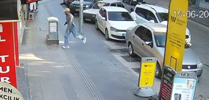 Sokak ortasında silahlı saldırı! Eşi çocukların gözü önünde kurşun yağdırdı - Resim : 2