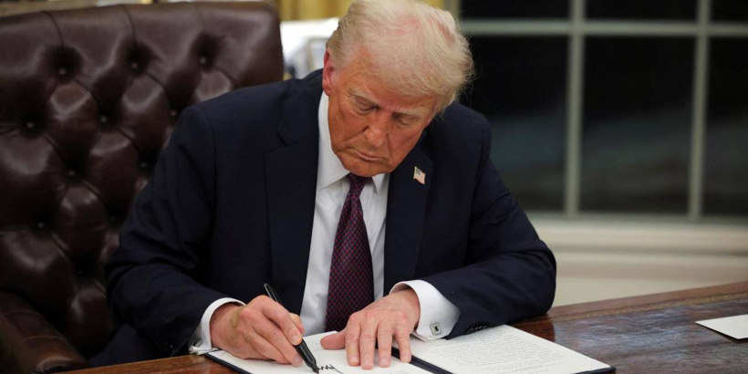 altinda-son-rekor-tahminleri-yine-degistirdi-trumpin-dili-degdi-bir-kere-2-001.jpg