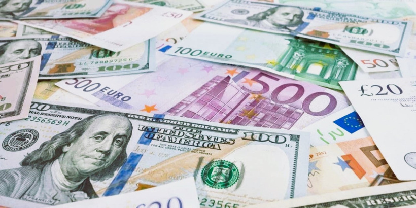 4-nisan-guncel-dolar-euro-sterlin-fiyatlari.jpg