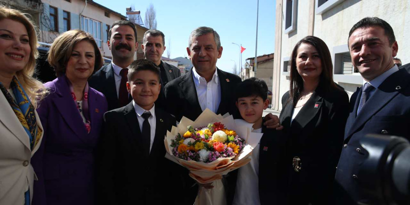 ozgur-ozel-2.jpg