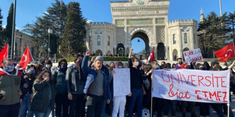universitelilere-agir-disiplin-cezalari-getirecek-yok-kanunu-netlesiyor-2.jpg
