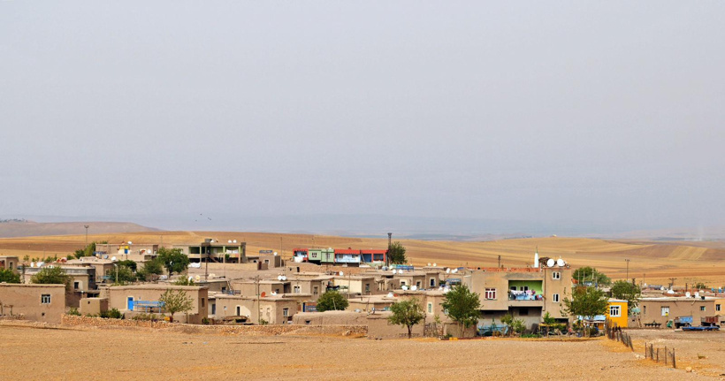 Diyarbakır'da zehirlenme: Peş peşe hastaneye kaldırıldılar - Resim : 1