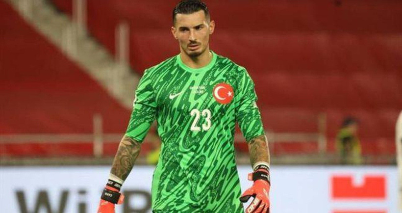 Belçika maçına saatler kala Montella'dan flaş karar: 8 futbolcu kadro dışı! - Fotoğraf: 5