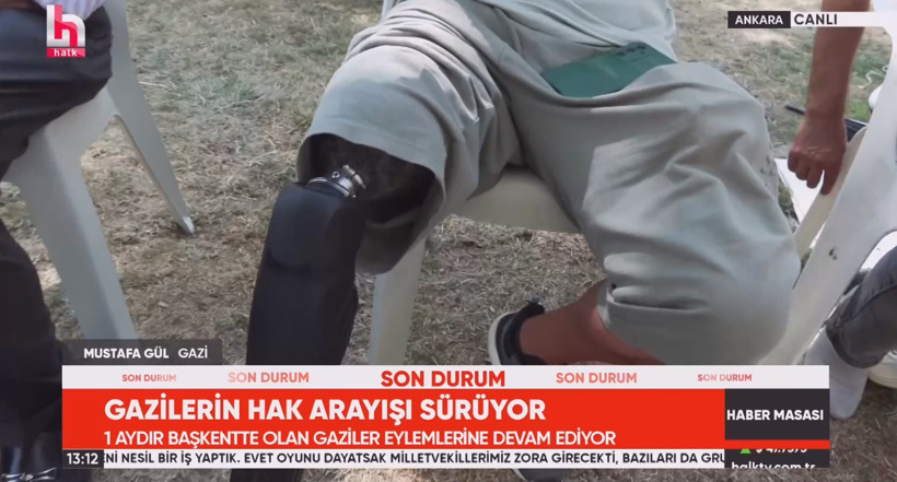 Gazilerin kafaları öne eğdiren