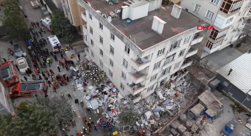 Son Dakika | Maltepe'de 7 katlı bina çöktü: Arama kurtarma çalışmaları sürüyor - Resim : 3