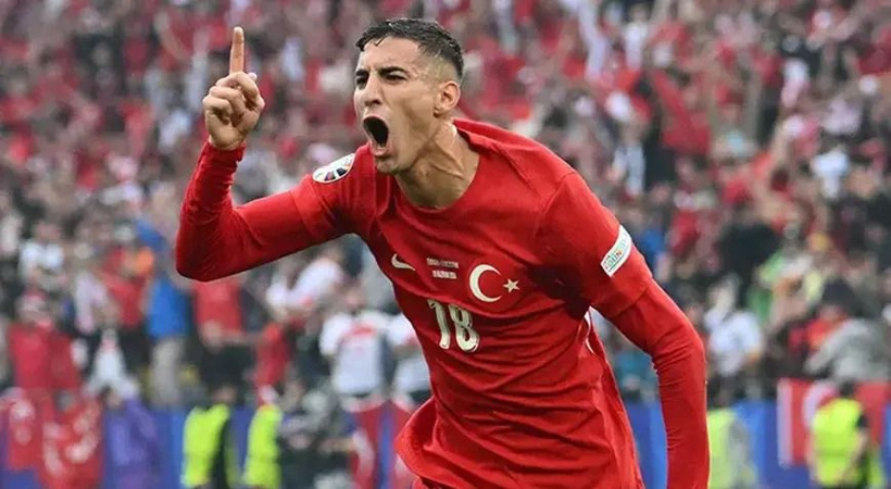 Türkiye Paraguay işte ilk 11: Montella değişiklikleri açıkladı - Fotoğraf: 10