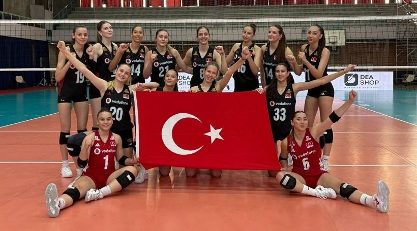 Dünya Şampiyonası'na harika başladık: Muhteşemsiniz kızlar eze eze kazandık - Fotoğraf: 2