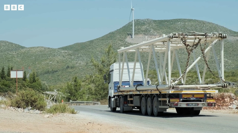 Milas'ta yanan orman alanından yeni fidanlar değil beton villalar fışkırdı! Talan kamerada - Resim : 3