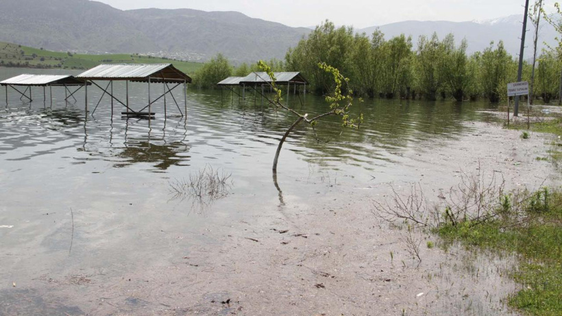 Kılıçkaya Barajı taştı: Belediye tesisleri su altında kaldı