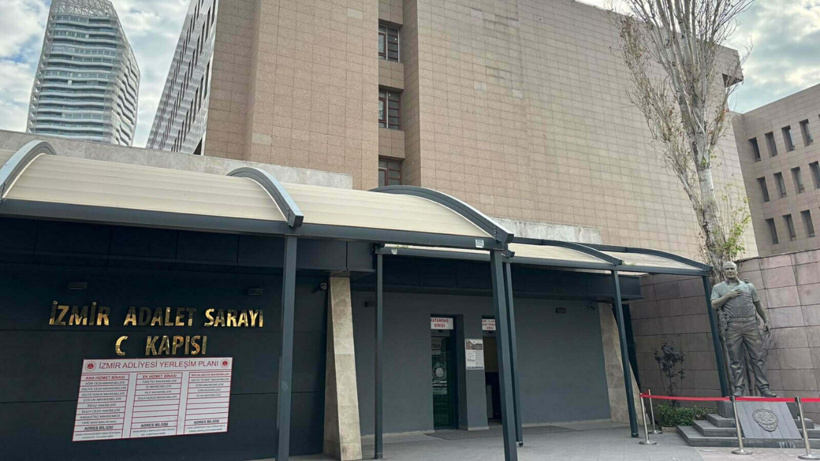 İzmir Büyükşehir Belediyesi'ne operasyon: 4 kişi adliyede