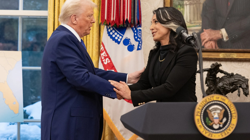 Trump'a kabinesinden bir şok daha: İstihbarat Direktörü istifa etti