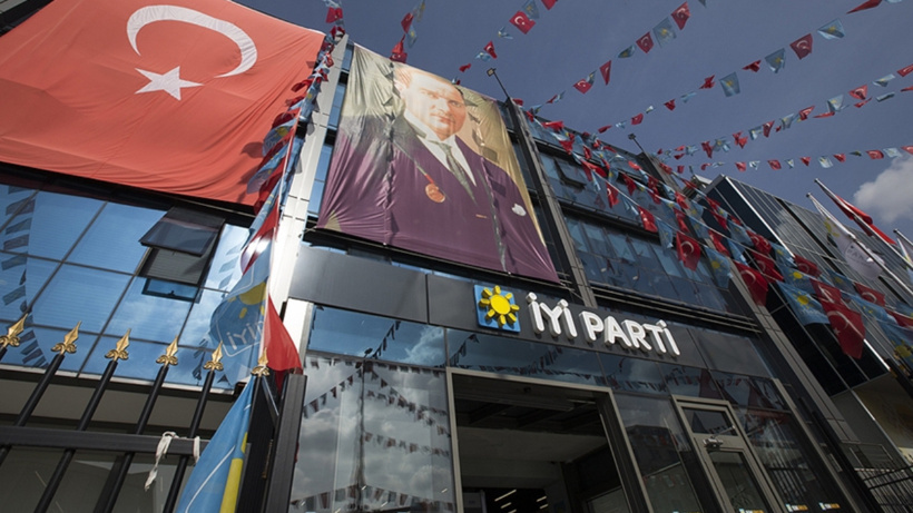 İYİ Parti'den MHP'ye transfer iddialarına vekillerden sert tepki