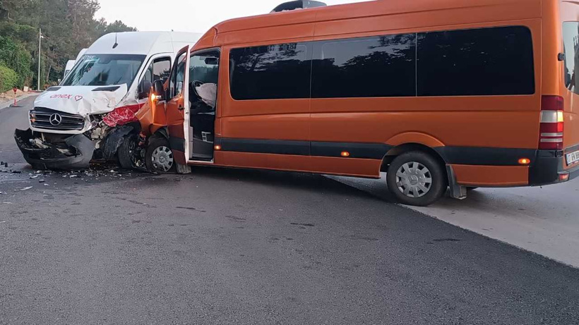 Antalya'da feci kaza: 13 turist yaralandı