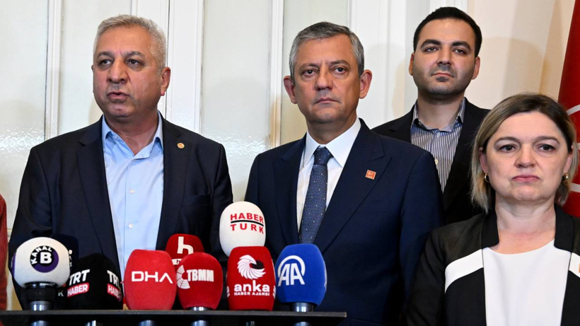 DEM Parti’nin ardından EMEP de Özel’i ziyaret etti