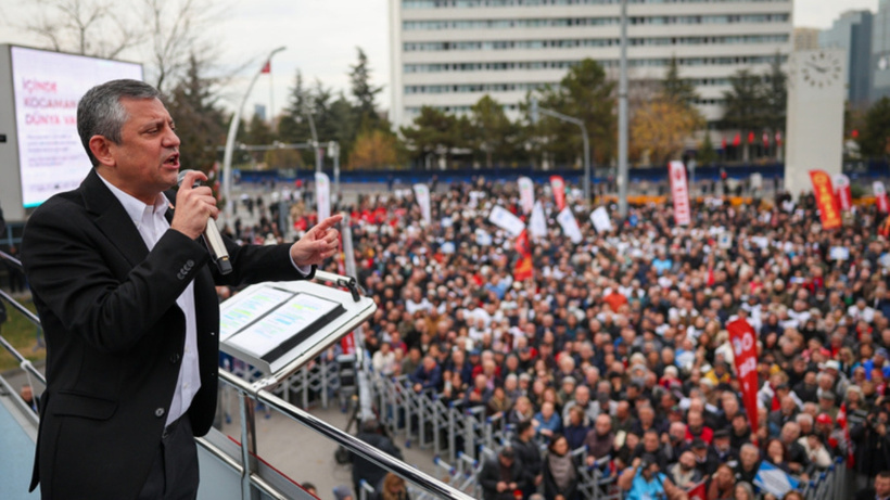 Mutlak butlan sonrası ilk kez: Özgür Özel'den İzmir'de miting kararı