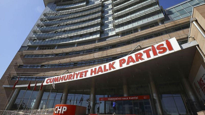 Kılıçdaroğlu heyetinin Facebook hamlesi sürüyor: CHP Kadın Kolları'nın hesabına el konuldu