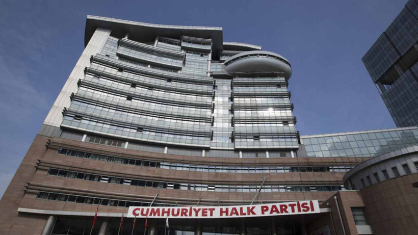 Edebiyatçılar "mutlak butlan" kararına karşı tek ses oldu: Kayyum rejimine hayır