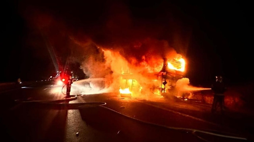 Denizli'de yolcu otobüsü alev topuna döndü: 8 ölü, 33 yaralı