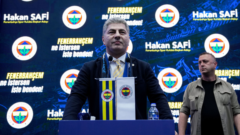 Hakan Safi bombayı patlattı: Milli yıldızın temsilcisi İstanbul'a geldi