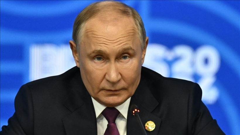Putin Trump'ın heyeti ile görüştü