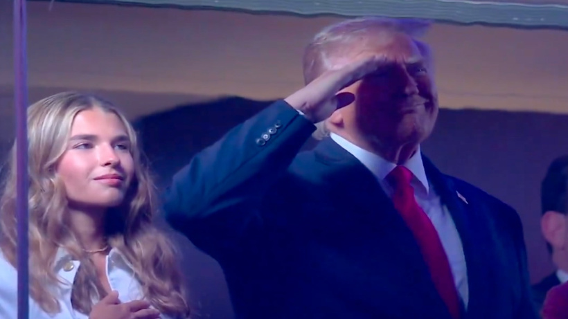 Maç izlemeye giden Trump'a şok: Bütün gece yuhalandı