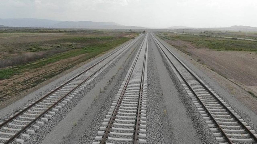 Yıllardır gündemdeydi: Körfez'den Türkiye'ye uzanacak demiryolu hattı için ilk imza bugün