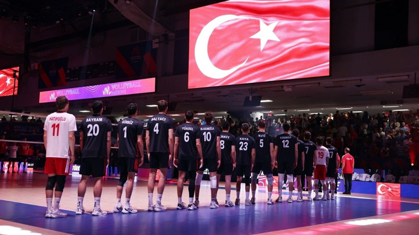 Kanada'da zafer bizim: Milli takım uzatmada kazandı