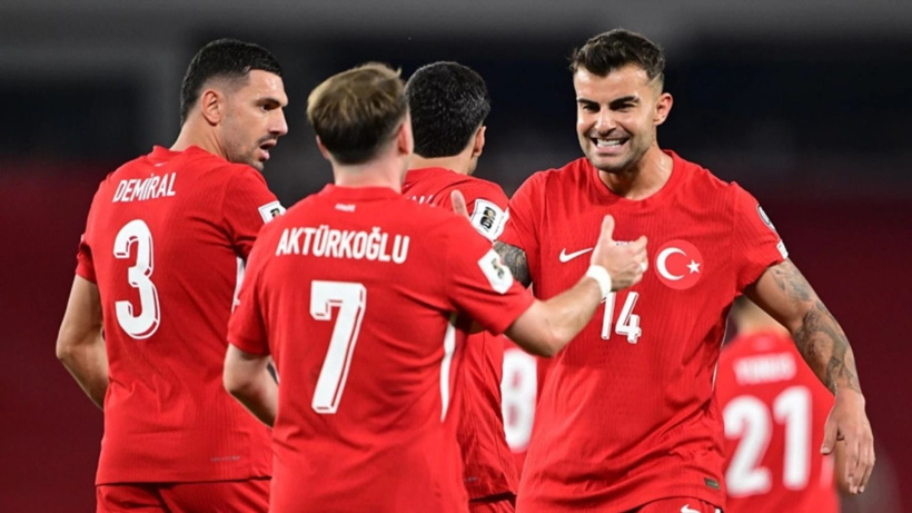 Milli takımın ilk 11'i belli oldu: Montella'dan Paraguay'a büyük sürpriz - Fotoğraf: 10