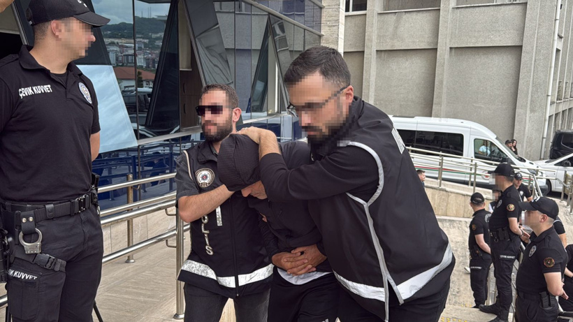Sağlıkta rüşvet ve kürtaj çarkı! Doktorun odasından yarım milyon çıktı - Fotoğraf: 5